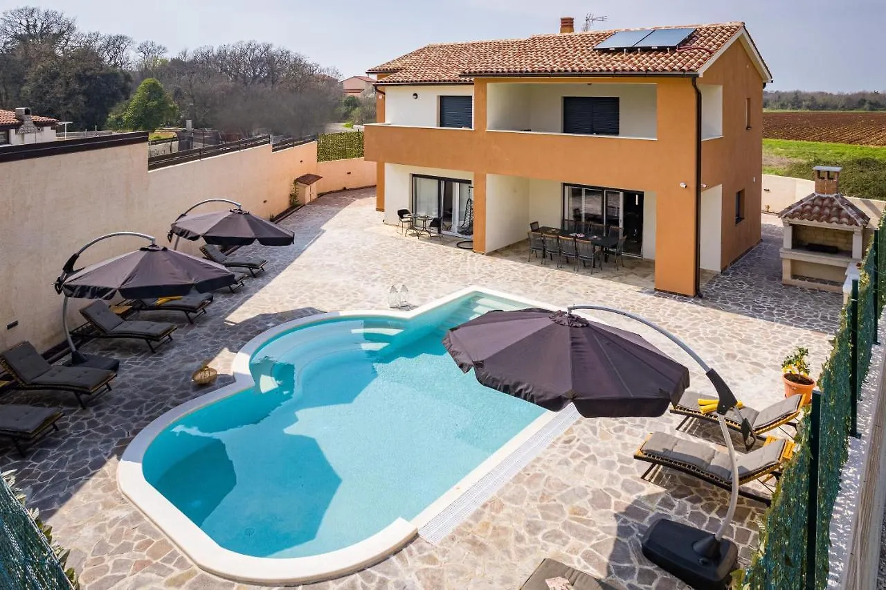 Villa Nur Amela Pula