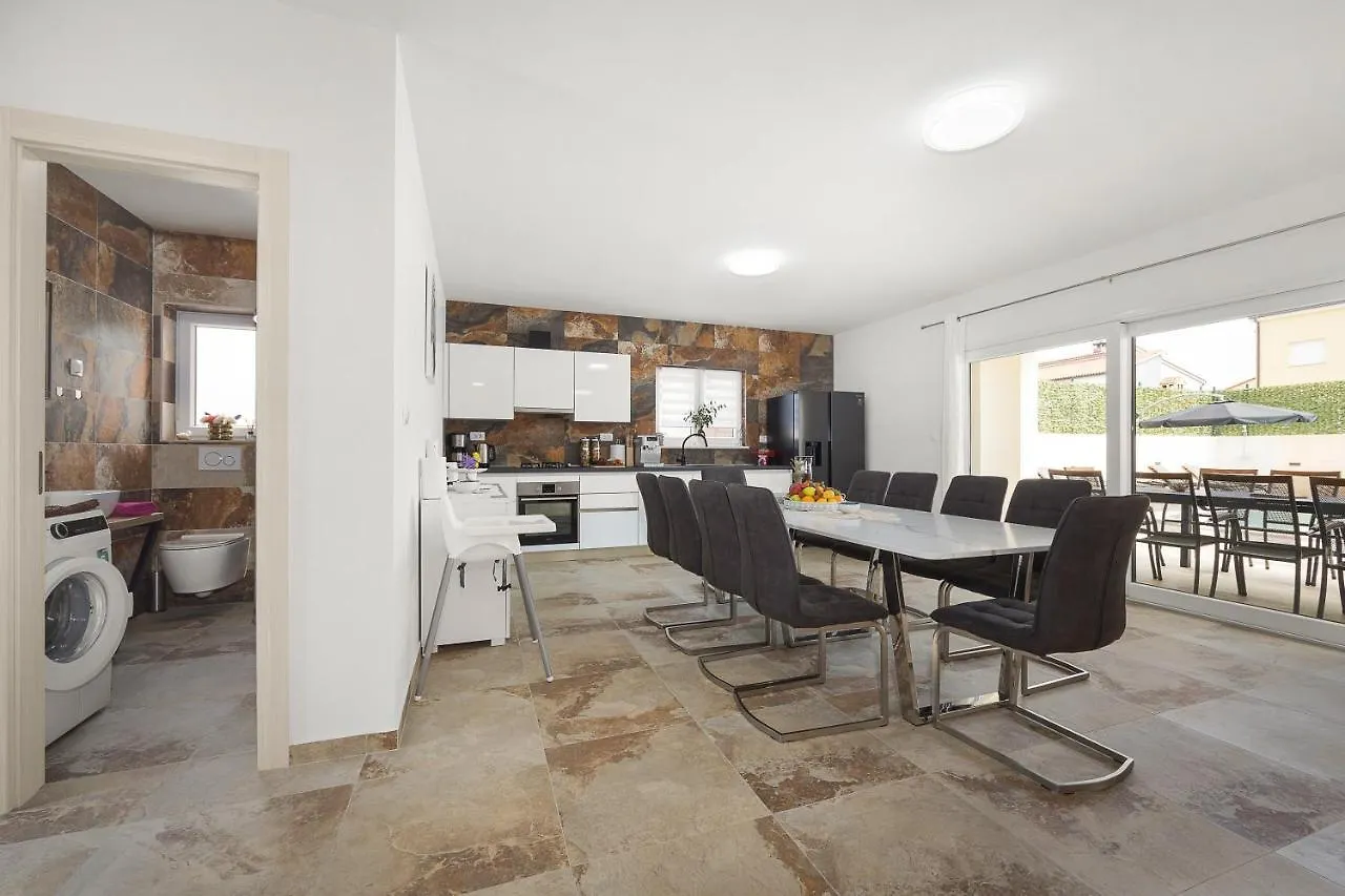 Villa Nur Amela Pula