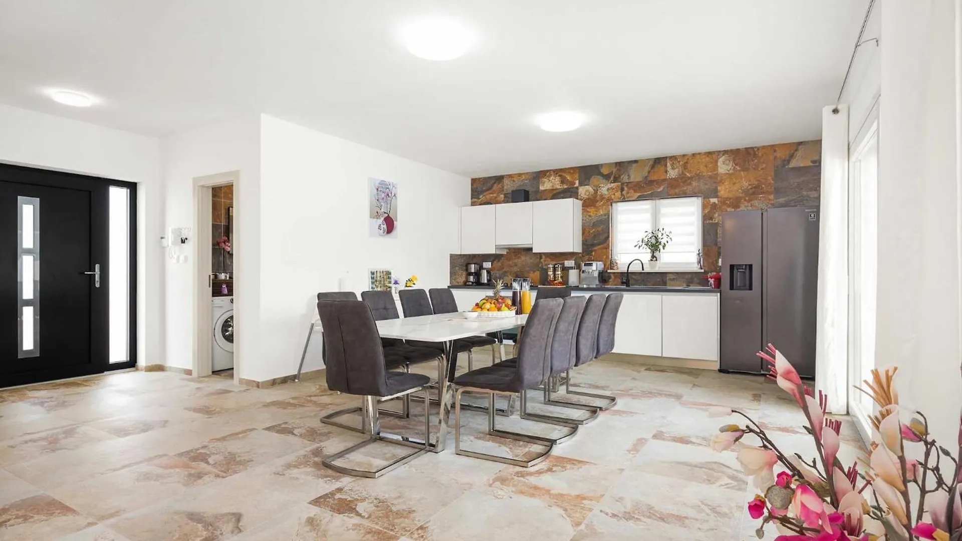 Villa Nur Amela Pula 0*,
